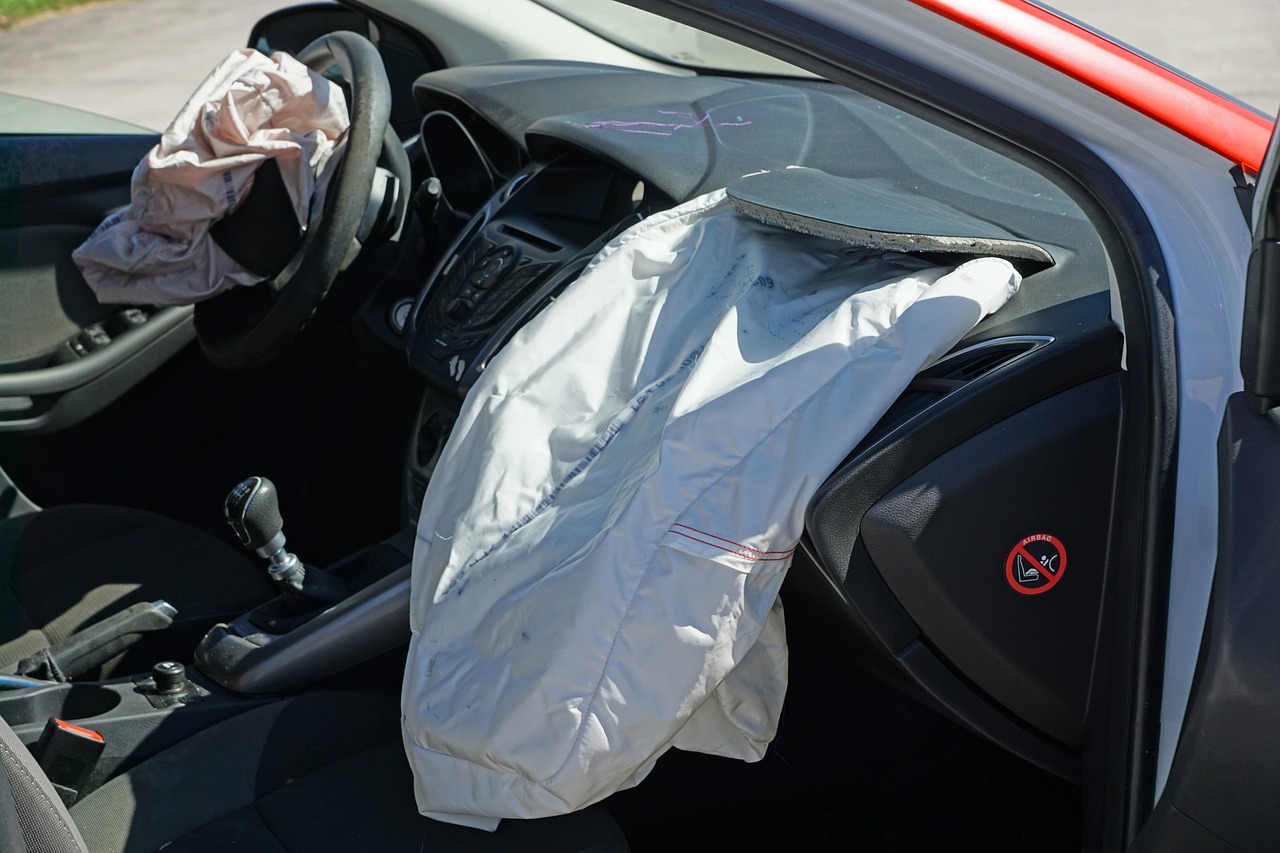アクサダイレクトの自動車保険におけるレンタカー特約のメリットは？