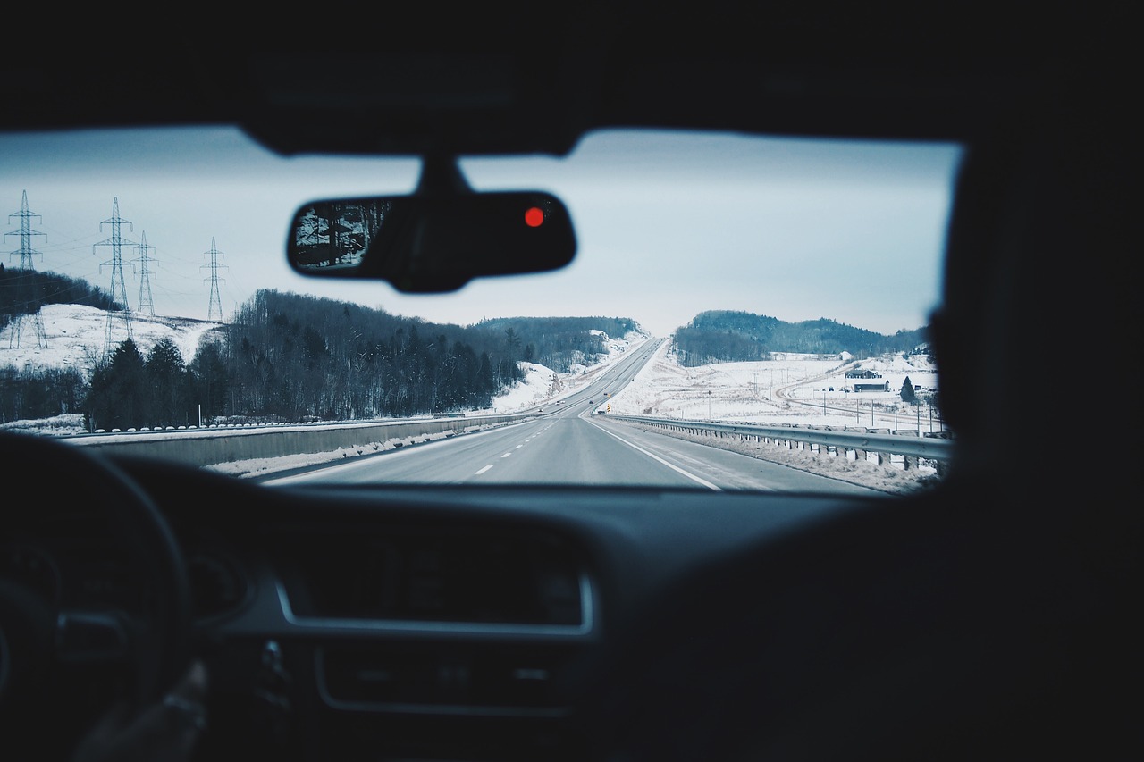 自動車保険の運転歴が短いと割高になる理由は？